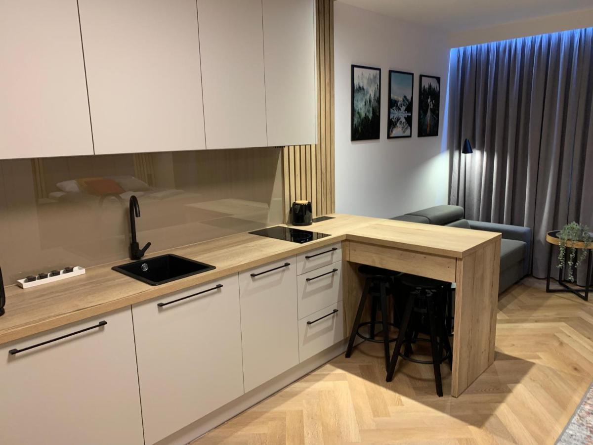 15 By Piano Apartment